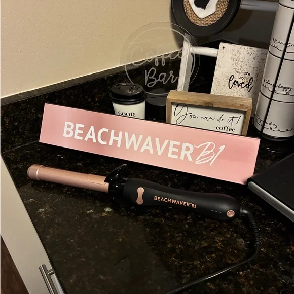 OFFERS ACCEPTED🩷 LIKE NEW Beach Waver 1 inch Midnight Rose Curling Iron - Picture 4 of 6